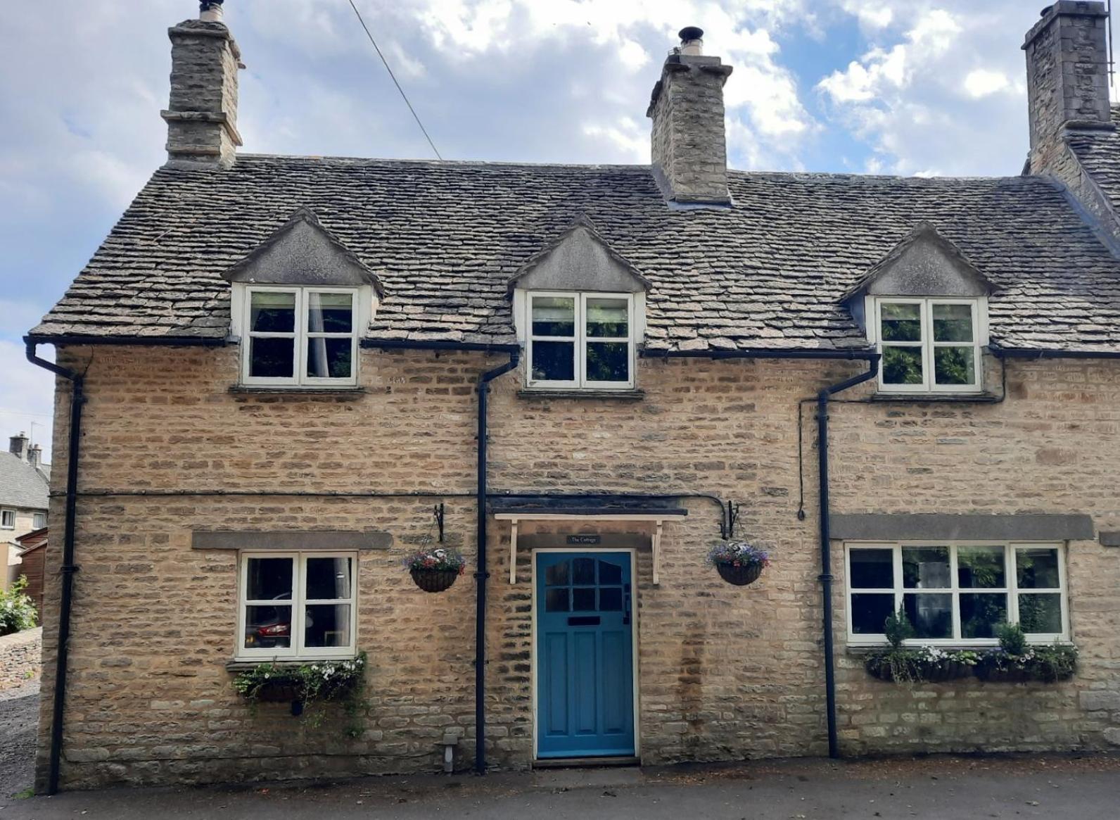 Cotswold Cottage Bed & Breakfast Luckington Exterior foto